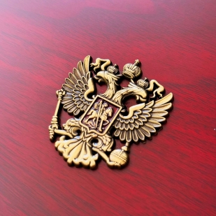 Деревянный наградной планшет с флоковым ложементом (19.5х15х4 см)
