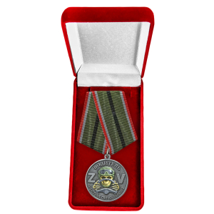 Новинка. Медаль "За службу" водитель – участник СВО в бархатистом футляре (Колодка с муаровой лентой)