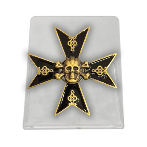 Знак 5 Гусарский Александрийский полк "Черные бессмертные гусары" на подставке 