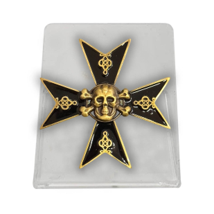 Знак 5 Гусарский Александрийский полк "Черные бессмертные гусары" на подставке 