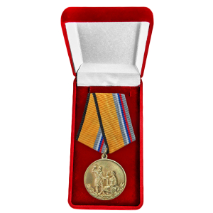 Новинка. Медаль "Воин – доброволец" МО РФ в бархатистом футляре (Колодка с муаровой лентой)