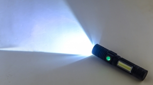 Аккумуляторный светодиодный фонарь с магнитным креплением XML-T6 + COB