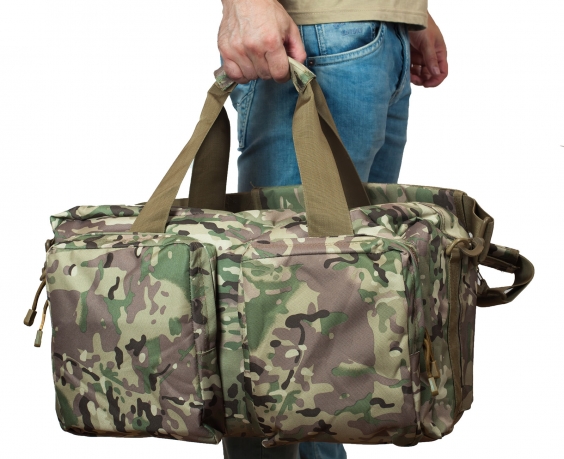 Вместительная армейская сумка-рюкзак