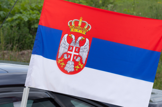 Автомобильный флаг Сербии