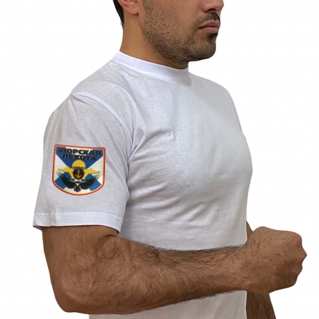 Белая футболка с термопринтом Морская пехота на рукаве