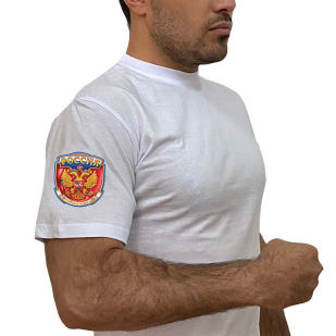 Белая футболка с термопринтом Россия на рукаве