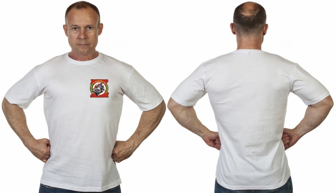 Белая футболка с термотрансфером Отважные Zадачу Vыполнят