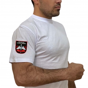 Белая футболка с термотрансфером РВСН на рукаве