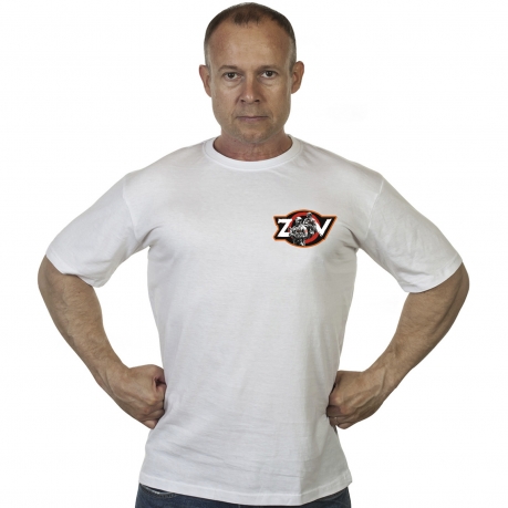 Белая футболка с термотрансфером ZOV