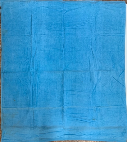 Большое пляжное полотенце голубого цвета