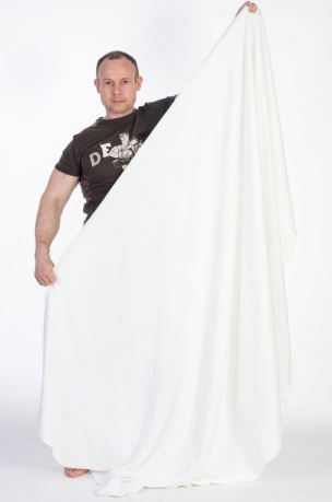 Большое полотенце-простынь белое