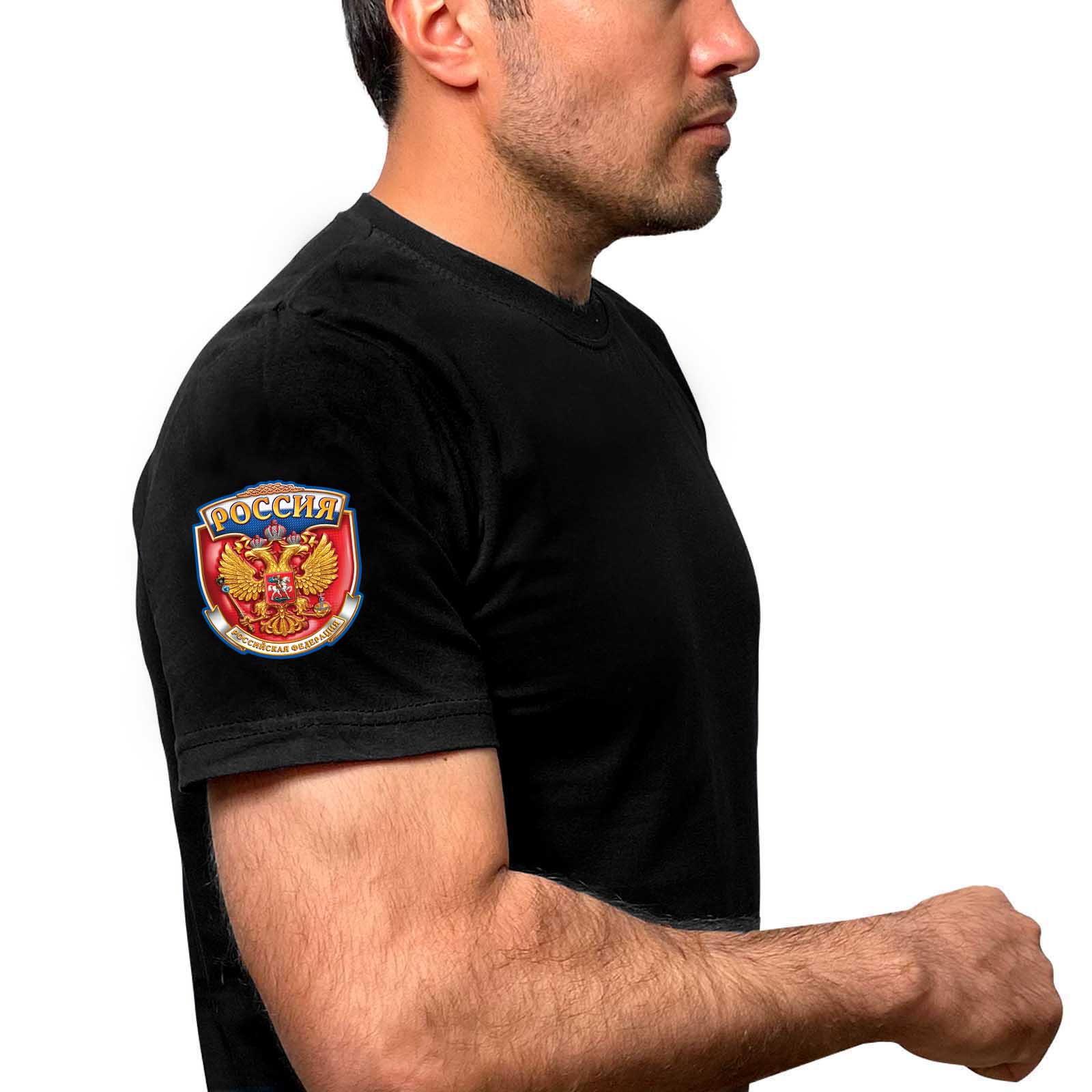 Чёрная футболка с термопринтом "Россия" на рукаве