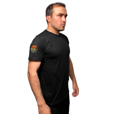 Чёрная футболка с термопринтом Zа Донбасс на рукаве