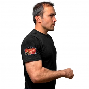 Чёрная футболка с термотрансфером Морская пехота на рукаве