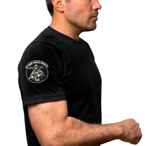 Чёрная футболка с термотрансфером "В чём сила, брат?" на рукаве