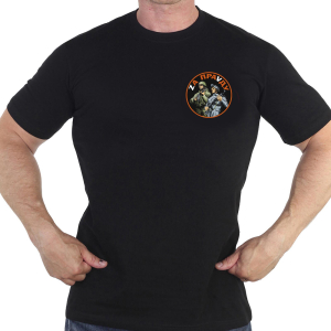 Чёрная футболка с термотрансфером "Zа праVду"