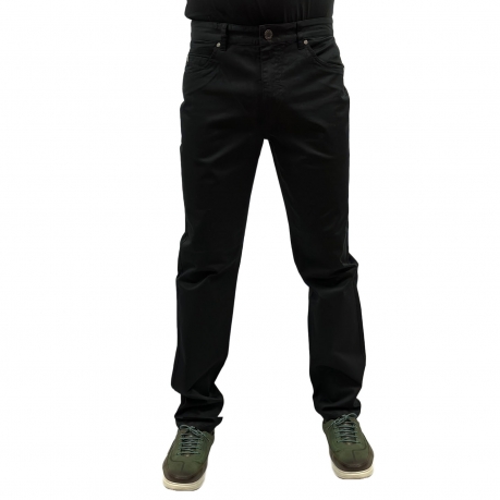 Черные мужские брюки от Jeanswest