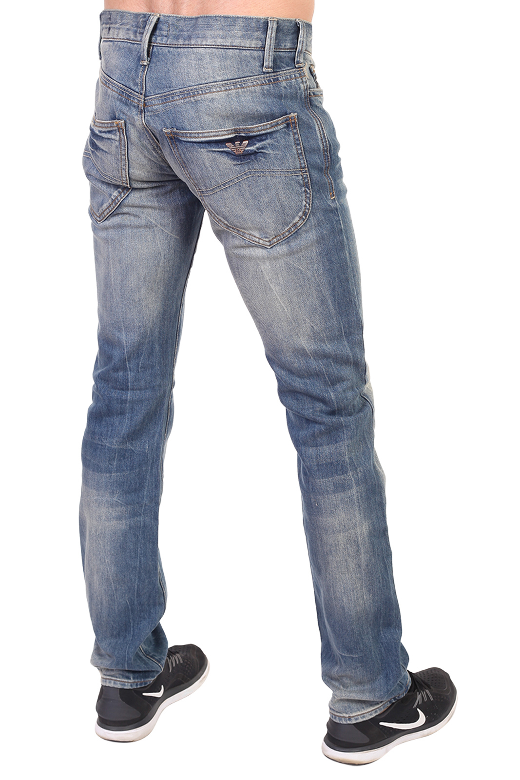Купить в интернете недорогие мужские джинсы