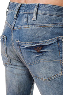 Эффектные мужские джинсы.
