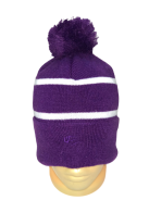 Фиолетовая шапка в полоску с помпоном