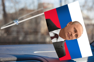 Флажок России с Путиным на присоске