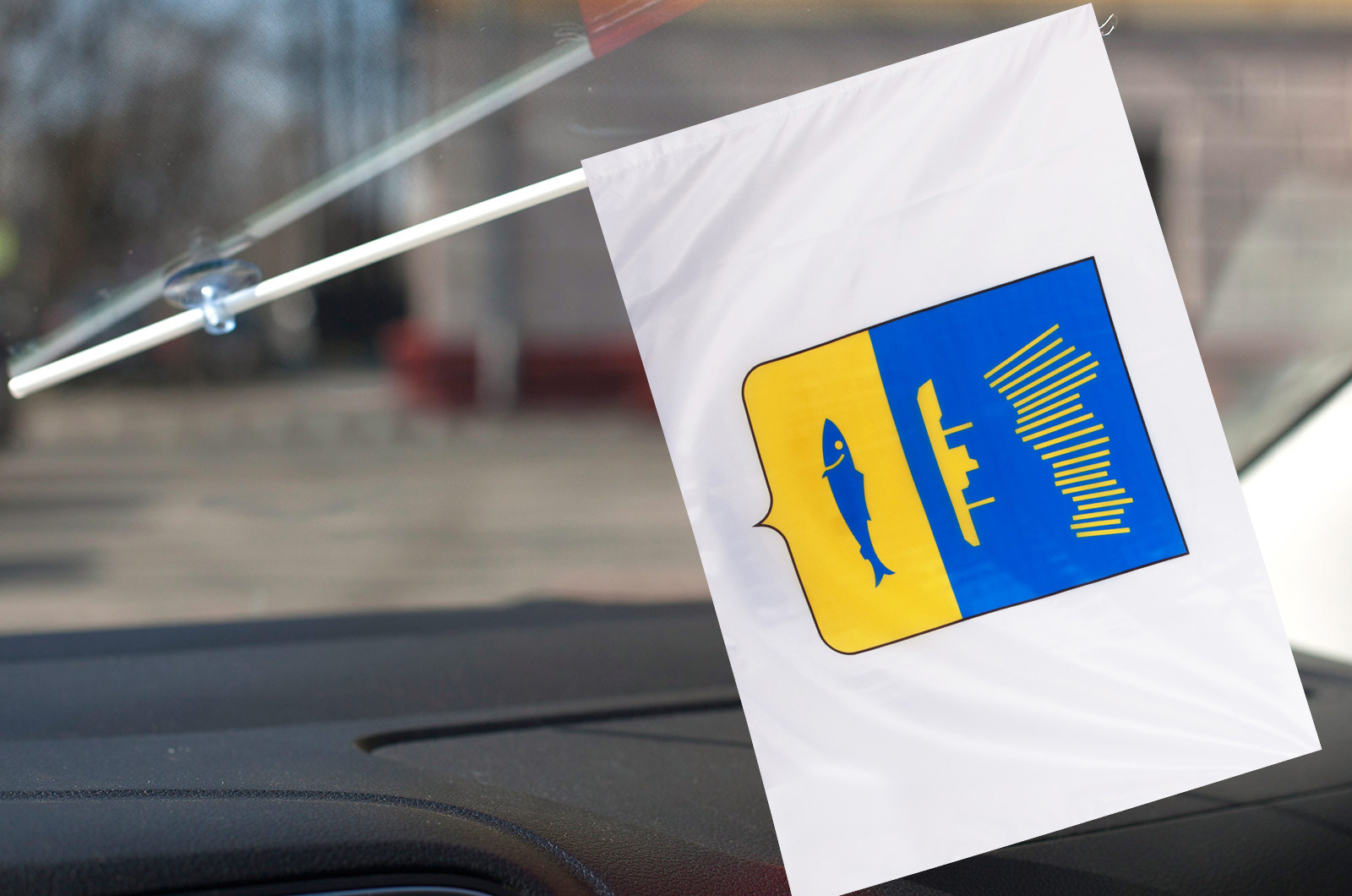 Заказать флажок с гербом Мурманска в машину по демократической цене