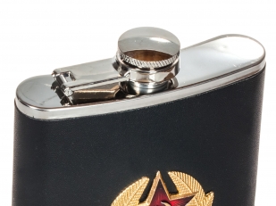 Фляжка "Советская Армия" - обтянутая кожей черного цвета, металлическая накладка