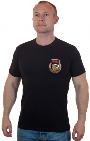 Крутая черная футболка морского пехотинца.
