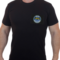 Черная футболка разведчика с девизом «Выше нас только звезды»