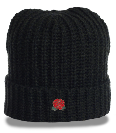 Гламурная черная шапка связанная крупными нитями эксклюзивный авангардный дизайн
