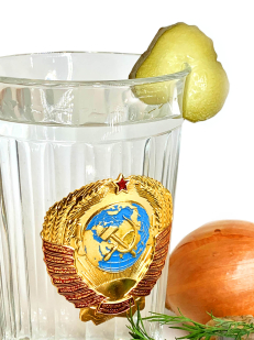 Граненый стакан с гербом СССР