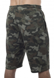 Камуфлированные шорты мужские с вышитым шевроном "Танковые войска"