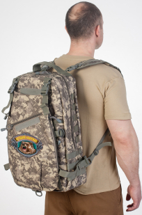 Камуфлированный крутой рюкзак с нашивкой Лучший Охотник - заказать выгодно