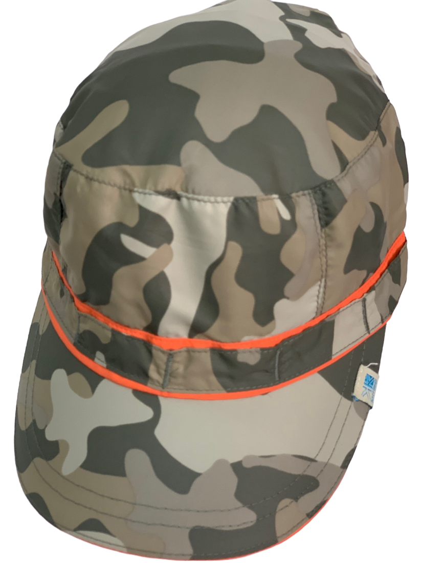 Камуфляжная кепка-немка с оранжевыми кантами  №30161