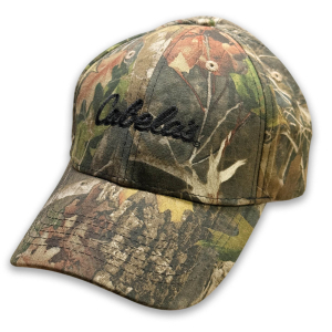 Классная камуфляжная кепка Cabela's