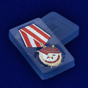 Орден Красного Знамени на колодке (муляж) - в футляре
