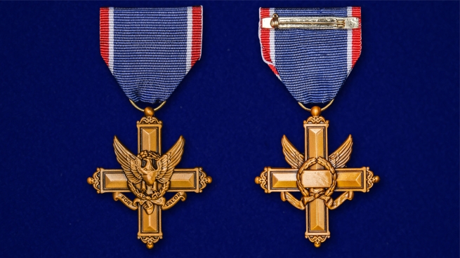 Американский Крест "За выдающиеся заслуги" - аверс и реверс