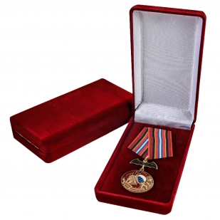Латунная медаль 67 ОБрСпН ГРУ - в футляре