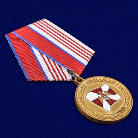 Латунная медаль Росгвардии За содействие - общий вид