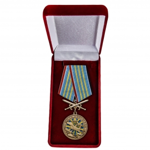Латунная медаль За службу в ВВС - в футляре