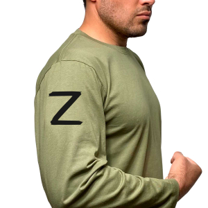 Лонгслив с символом Z на рукаве