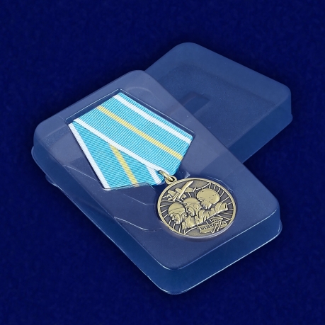 Медаль "100 лет Военной авиации России" 1912-2012 - вид в футляре
