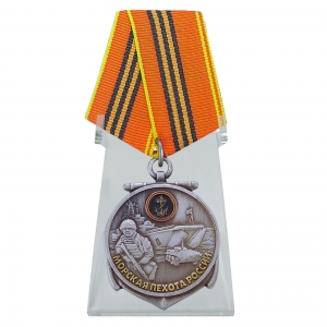 Медаль "310 лет Морской пехоте" на подставке