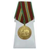 Медаль 70 лет Вооруженных Сил СССР на подставке