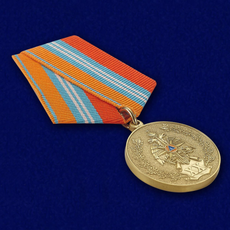 Медаль к 20-летию ГКЧС-МЧС в бархатистом футляре с пластиковой крышкой - общий вид