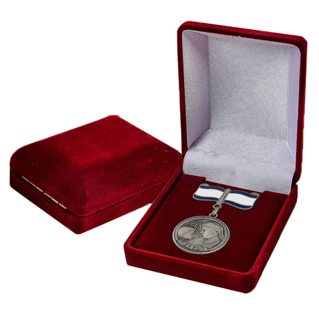 Медаль Материнства 1 степени для коллекций