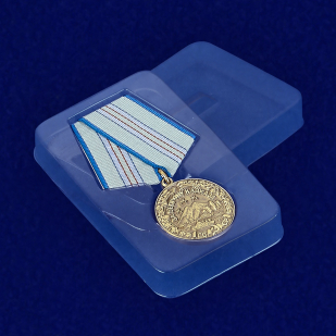 Медаль За оборону Кавказа - в пластиковом футляре