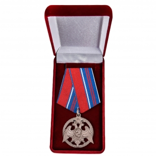 Медаль Росгвардии "За проявленную доблесть" в футляре