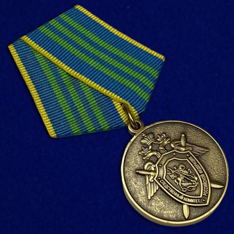 Медаль СК РФ вид под углом