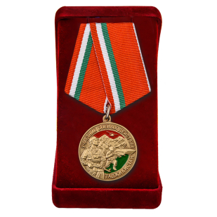Медаль участникам боевых действий в Таджикистане в футляре